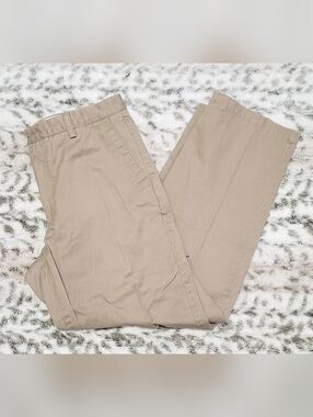 Men's Dockers Relaxed Fit Classic Straight Fit Khaki Pants